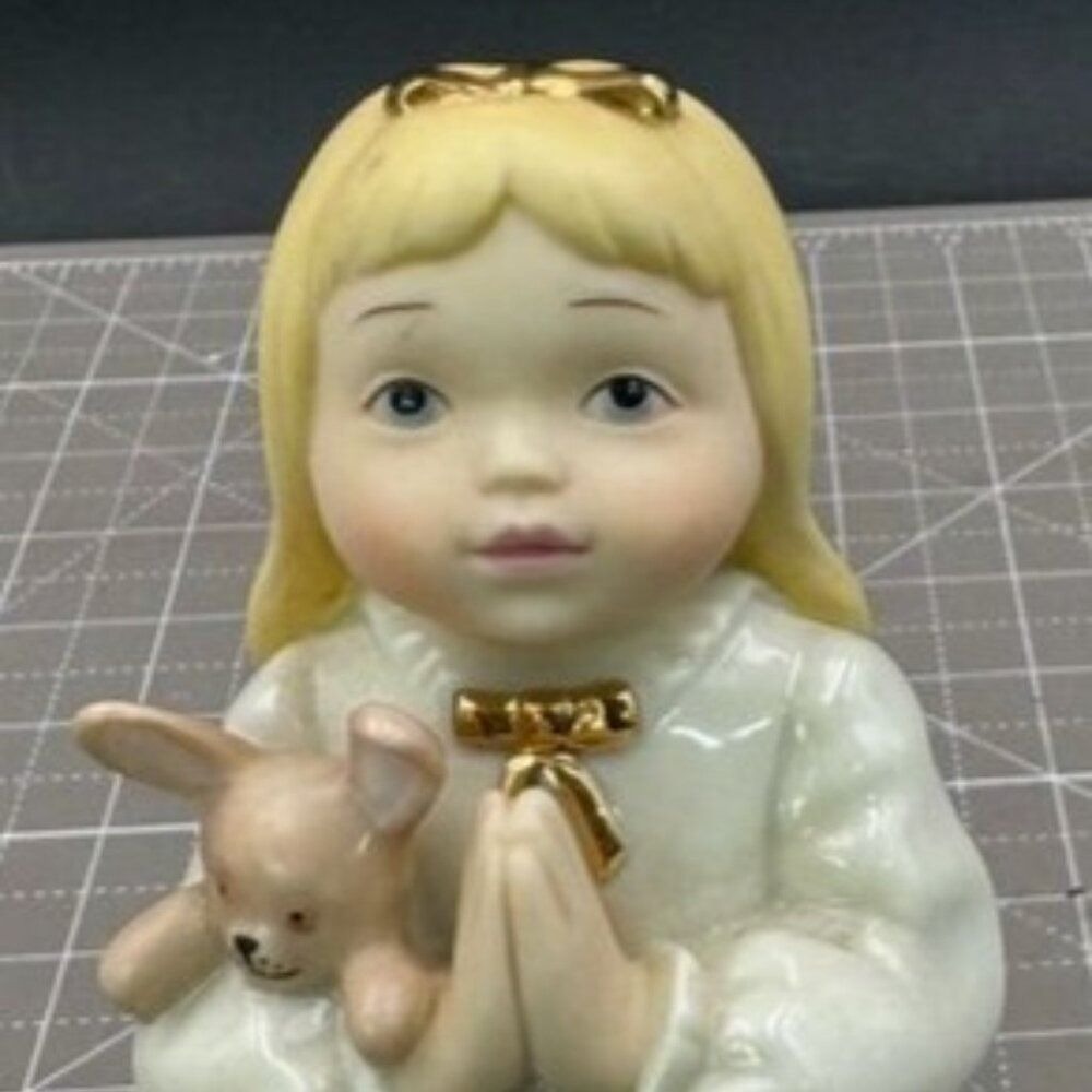 Lenox Religious Figure Praying Girl With Bunny Bedtime 4 1/2"